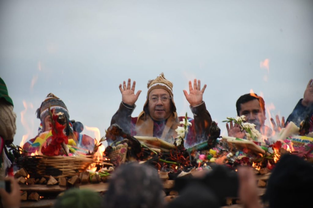  a todos pedimos que este año sea mejor que el que está pasando